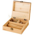 Cutie pentru depozitare din lemn cu pipa pentru fumat, scrumiera din sticla si tava de rulat incluse RYO Mari Jane